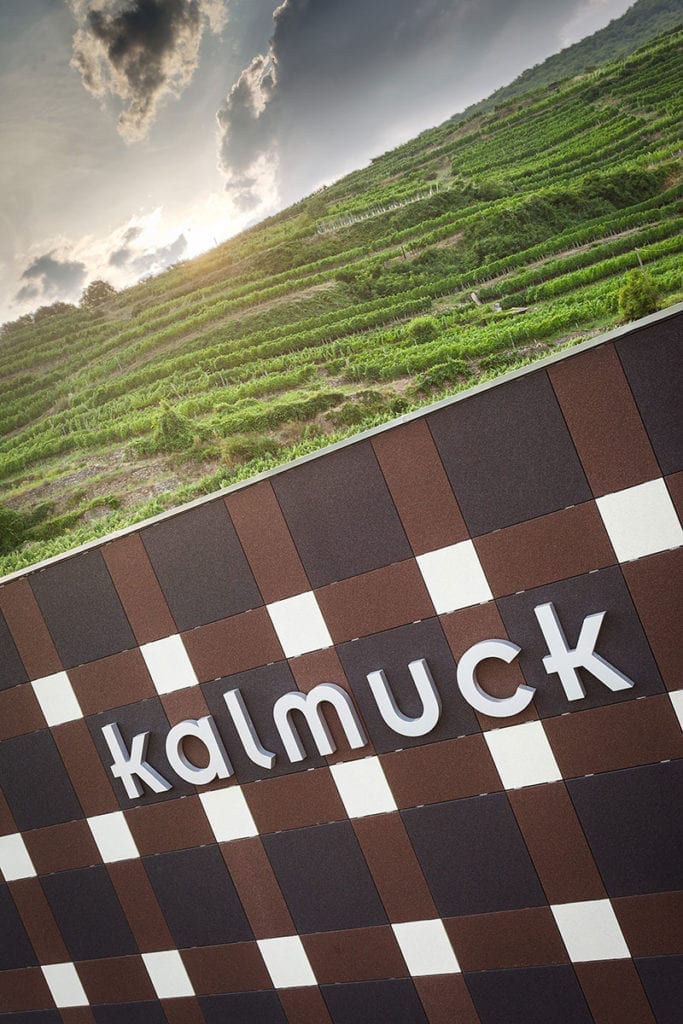 Referenz - Leuchtschrift, Kalmuck, Wachau